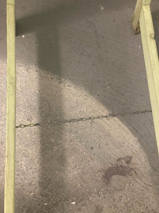 2 Caballetes de madera pintados