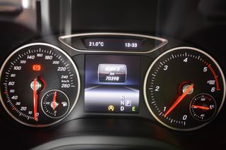 Mercedes Benz B180 1.5 CDi 7G5