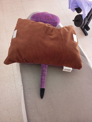 2 Almohadas Gato Lila - Decoración