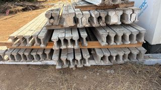 Vigas hormigón 5m y 6.35 usadas.