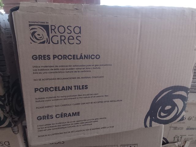 Azulejos Gres Porcelánico Rosa Gres 24,4x24,4