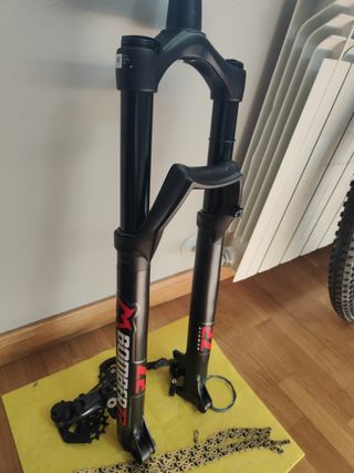 Horquilla Marzocchi Z2 29 ́ ́ boost + Recambios29