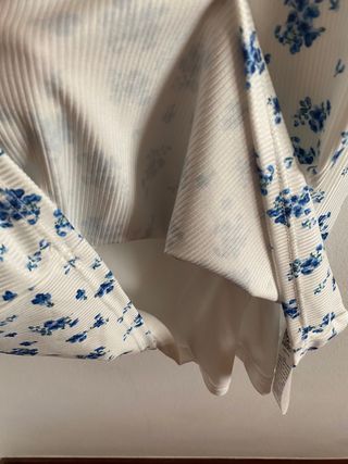 Vestido flores azul blanco - Talla M. 