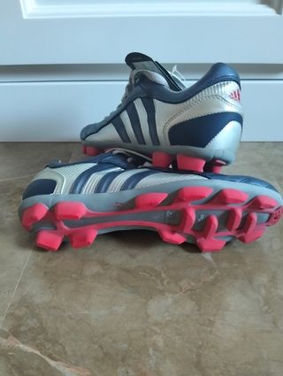 Botas fútbol Adidas N 41 1/3,piel
