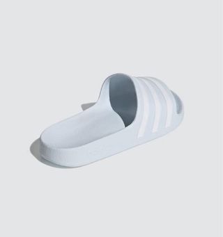 Chanclas Adidas Adilette, Azul Celeste