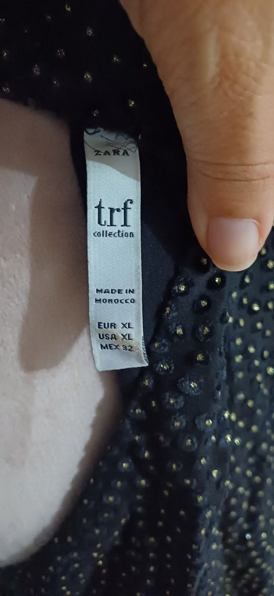 Vestido negro ✨ dorado