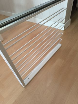 Pantalonero Ikea blanco