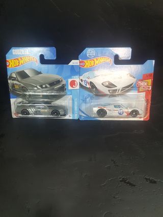 Hot Wheels: Godzilla & Ford GT