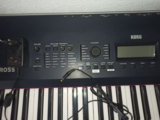 Sintetizador Korg Kross 2-88
