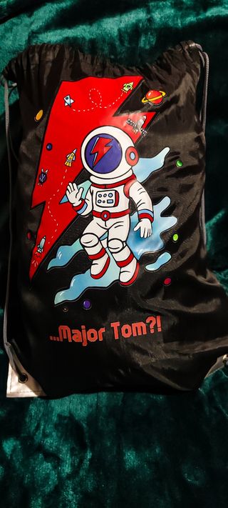 Zaino Sacca | David Bowie in Space Oddity