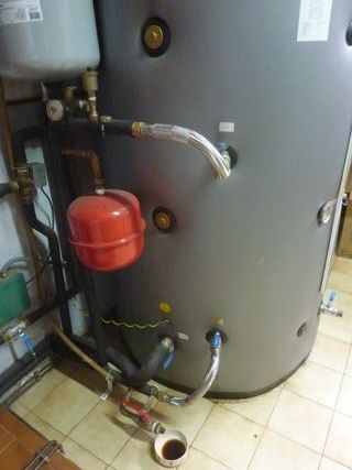 Acumulador de inercia térmica de 1000 L
