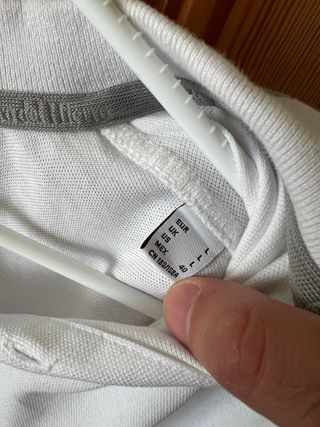 Polo blanco Pedro del Hierro