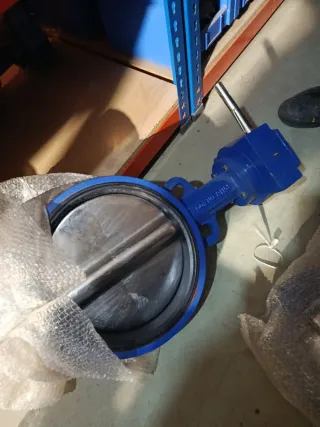 Tubería y piezas de PVC.