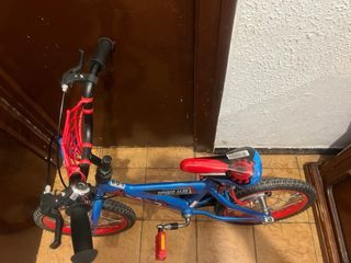 Bicicleta Spiderman niño 16" 