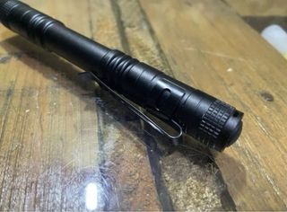 Linterna tactica led 120 lumens