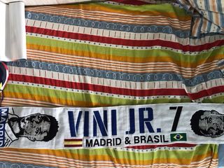 Bufanda Real Madrid Vinicius Jr. - NUEVA