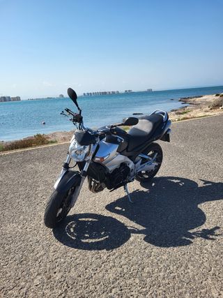 Suzuki GSR 600 98cv 2006