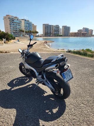 Suzuki GSR 600 98cv 2006
