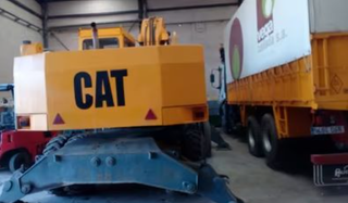 Retroexcavadora Caterpillar usada