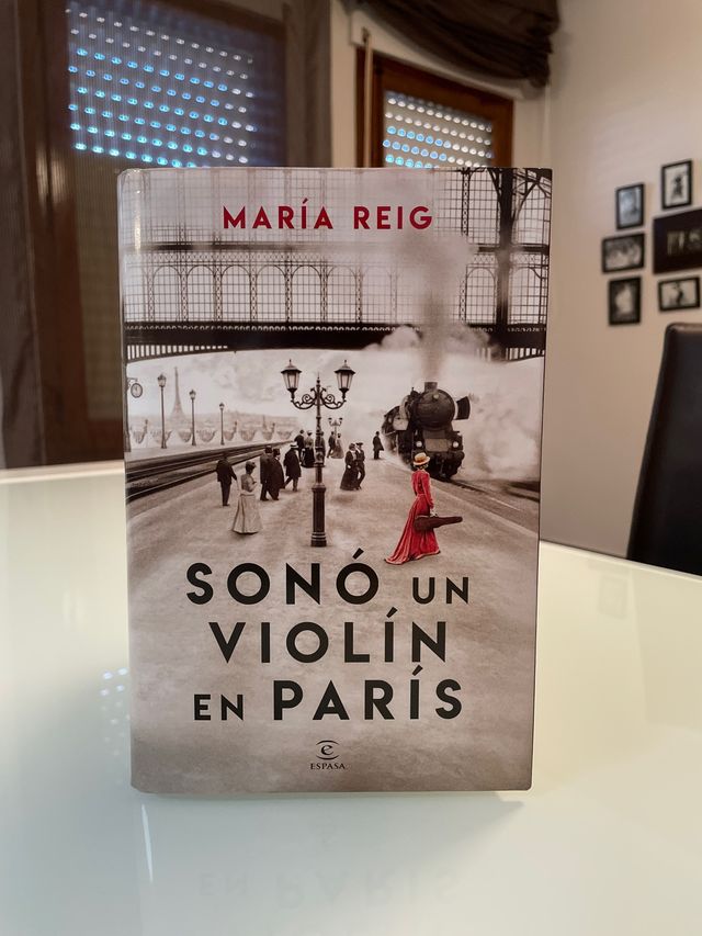 Sonó un violín en París