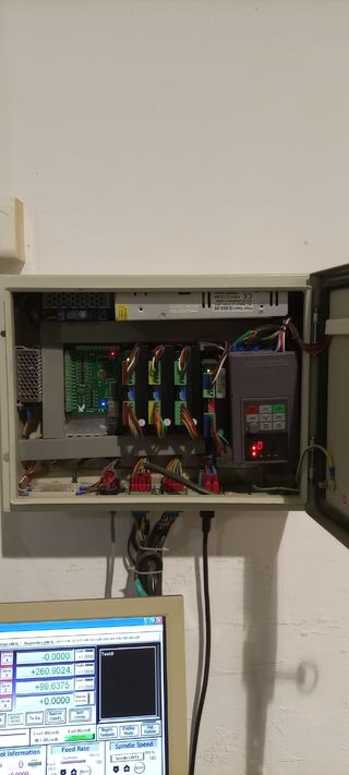 Fresadora Router CNC 900x1500cm