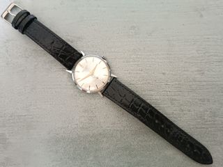 Orologio meccanico carica manuale vintage anni '60