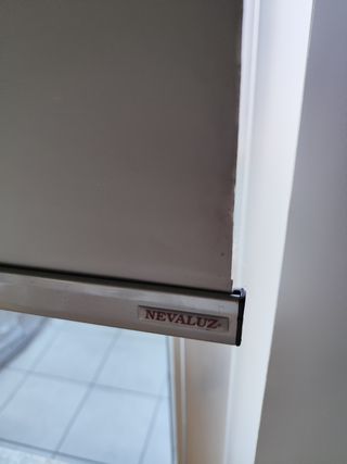 Estores enrollables Nevaluz - Gris plata