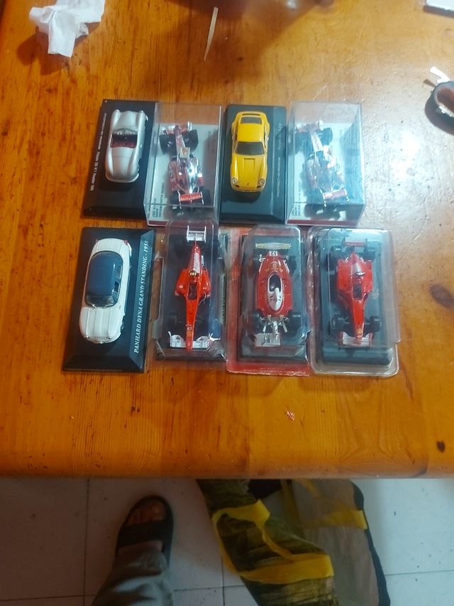 Auto in scala: Panhard & Porsche