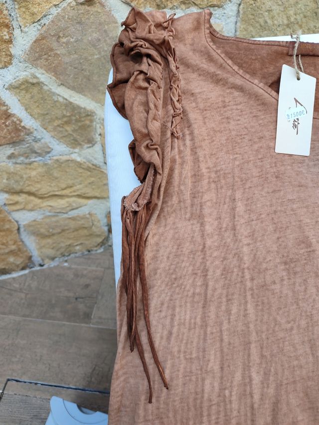 Camiseta marrón con lentejuelas - Talla única