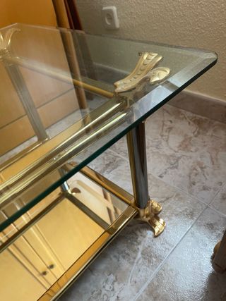Mesa centro cristal dorada