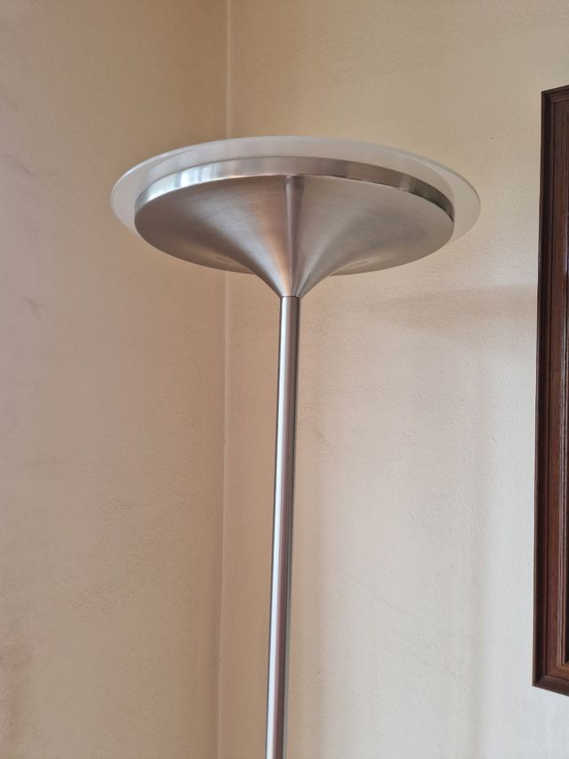 Lámpara pie moderna - metal, cristal