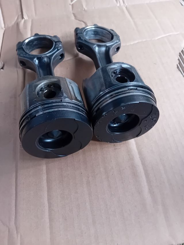 Piston biela renault trafic 1.9 dci 100 cv F9Q