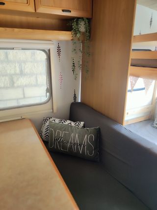 Caravana Burnster restaurada