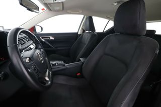 Lexus CT 200h