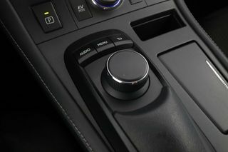 Lexus CT 200h