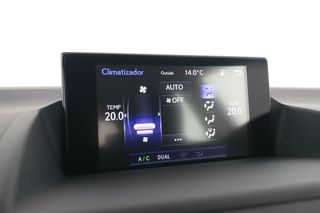 Lexus CT 200h