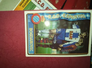 Periódicos antiguos Espanyol y álbum de cromos