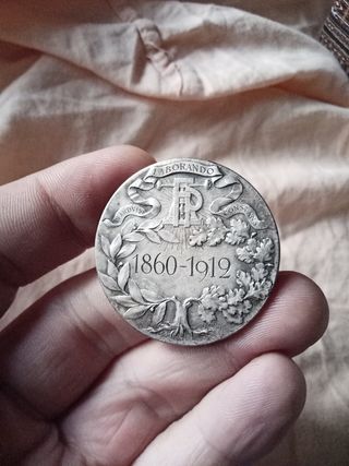 Medaglia Argento: ritratto inciso