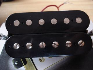 Pastilla Epiphone Humbucker 700T guitarra