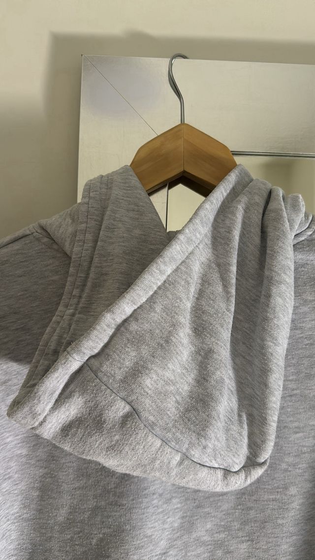 Sudadera Madrid Primark Gris