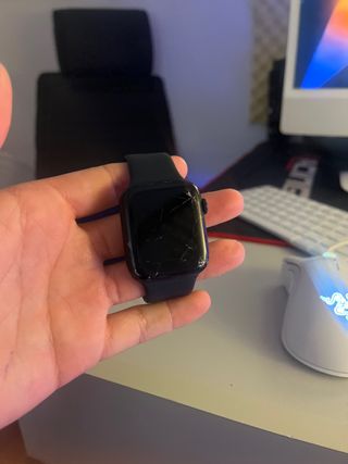 Apple Watch SE 2 - Negro - Roto