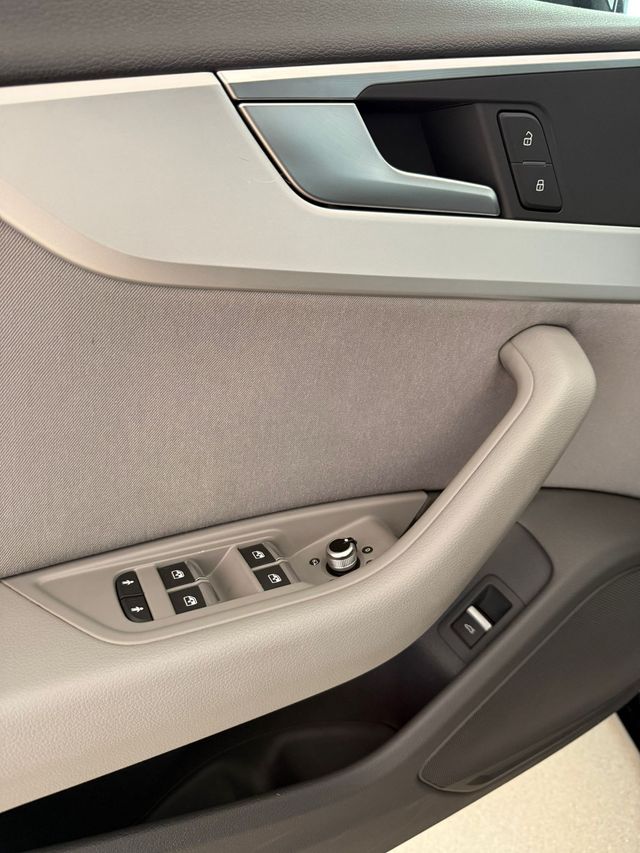 Audi A4 Avant 2.0 TDI 150CV Año 2017