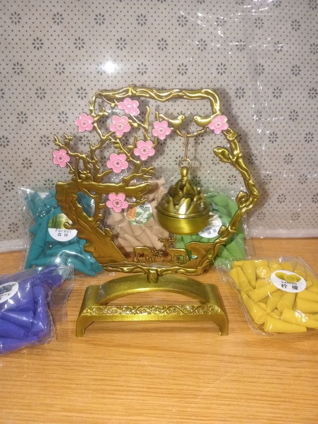 Quemador incienso árbol cerezo + 5 bolsas incienso