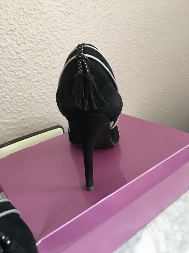 Zapatos tacón fino negros-plata