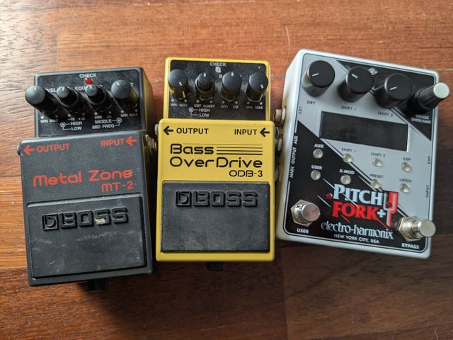 Pedal BOSS MT-2 (metalzone)