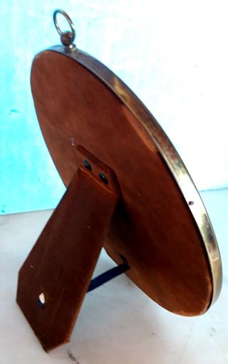 Cornice ovale dorata antica