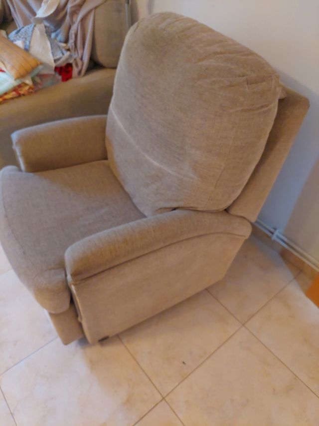 Sofá relax beige - reclinable