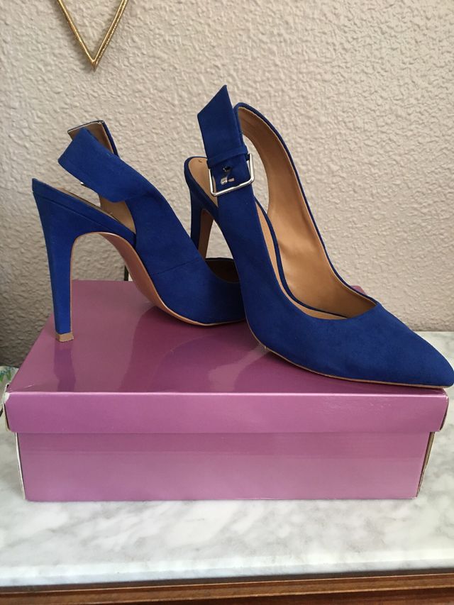 Zapatos salón tacón azul