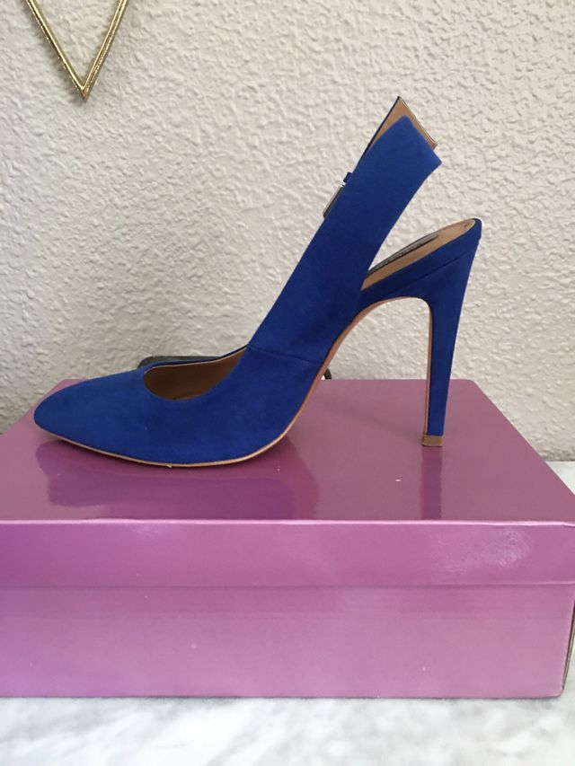 Zapatos salón tacón azul
