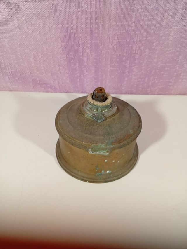 Antiguo hornillo petróleo